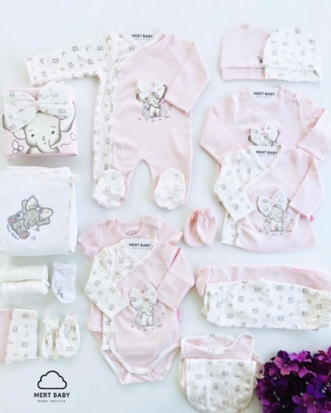 Picture of Cute Elephant Newborn Set 20 Pieces