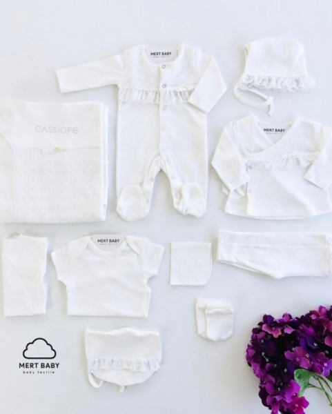 Picture of Laurel Newborn Set 10 Pieces