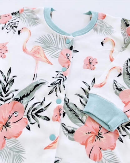 Picture of Newborn set flamingo 10 pieces