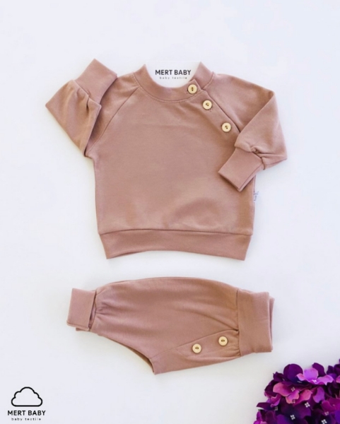 Picture of Button down bodysuit from 9 to 12 months